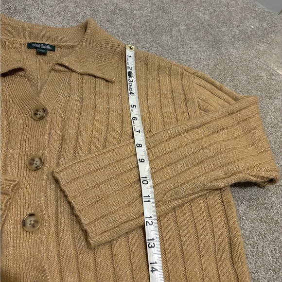 Wild Fable cropped button up caramel colored sweater, size medium. - Picture 5 of 5